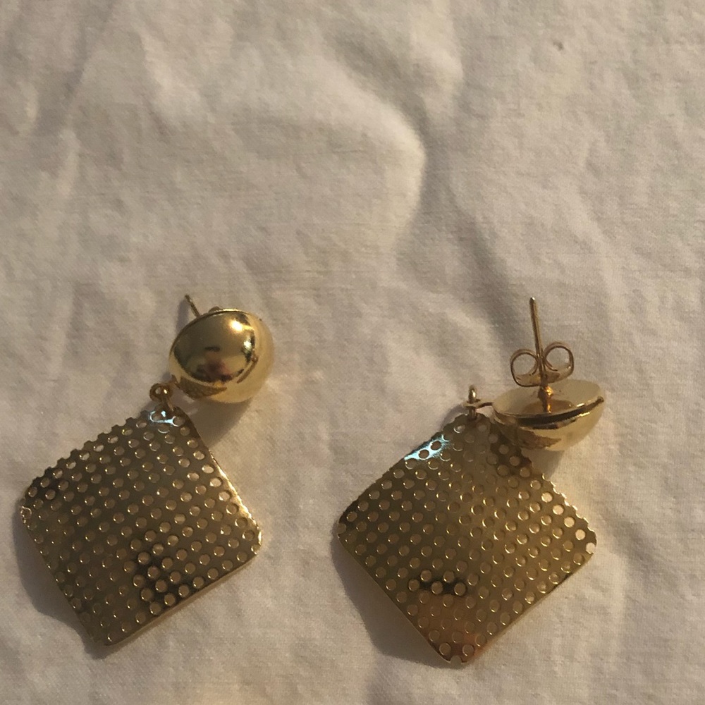 Gold plated earrings